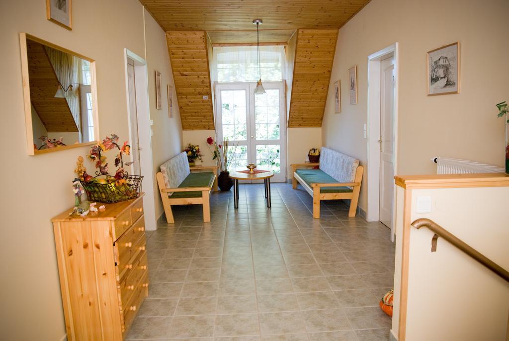 Hársfa Szálló Tamási Habitación foto